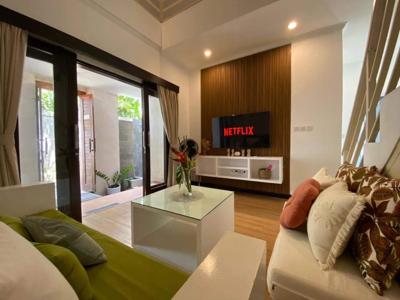 Villa Mayu Dedaries Σεμινιάκ Εξωτερικό φωτογραφία